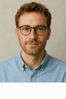 Poză client Alexandru Marinescu